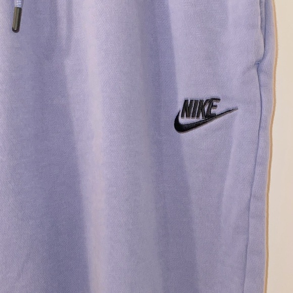 Nike Lavender Joggers with Black Logo Size Medium - Picture 8 of 12